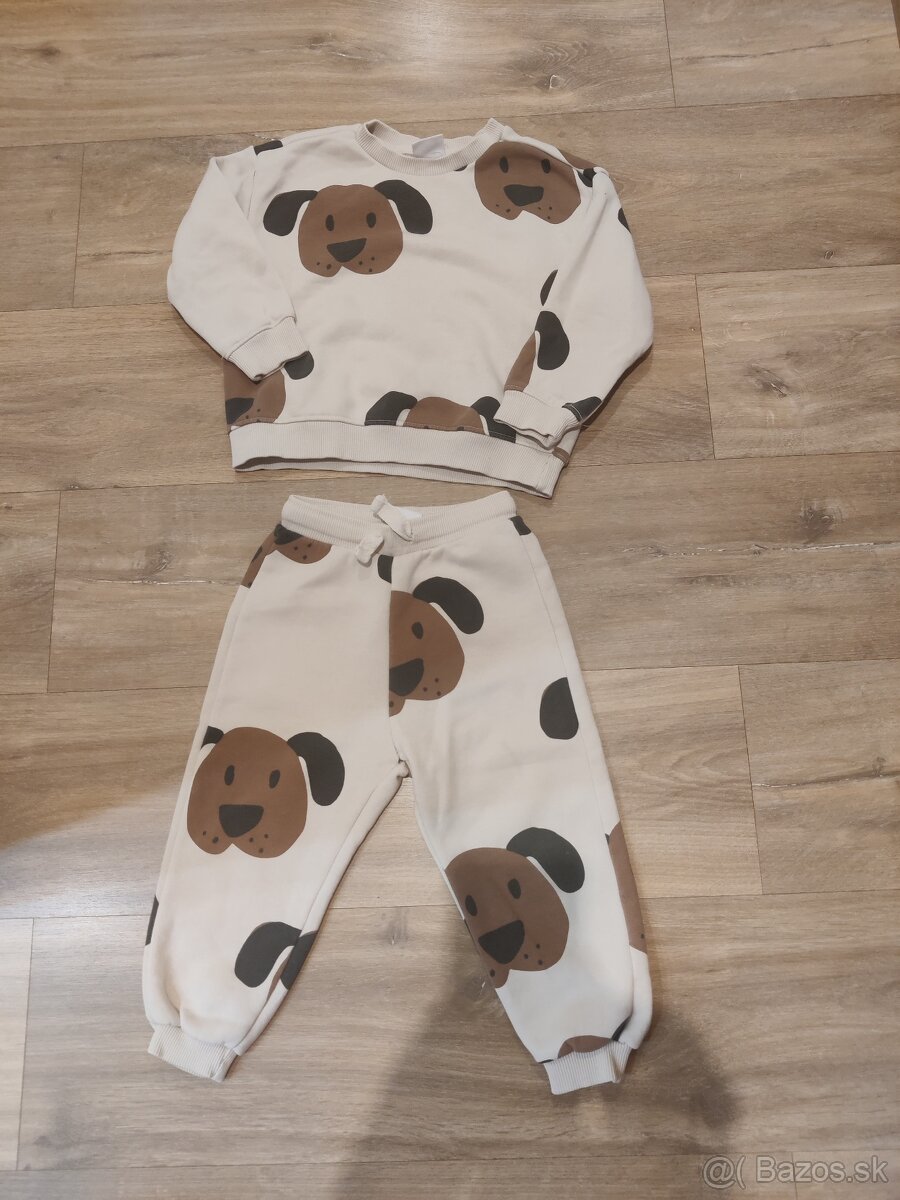 Zara tepláková suprava