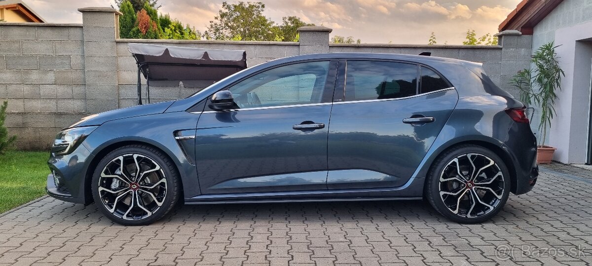 RENAULT MEGANE RS