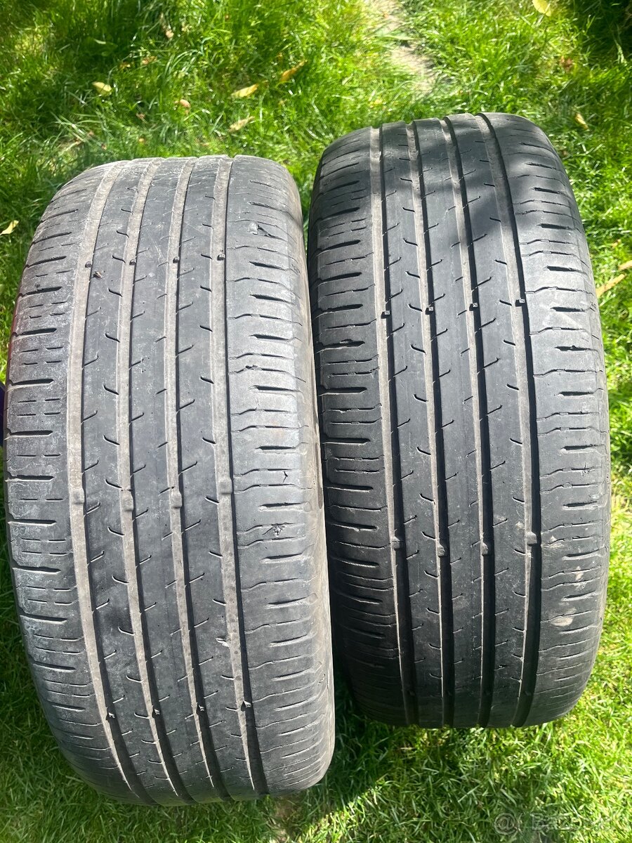 215/55 R17 Continental 2021