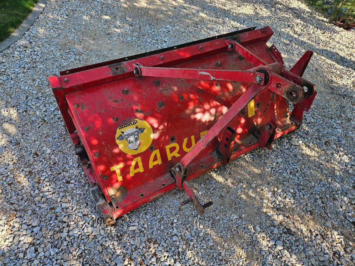 Mulčovač. Cepák TARUP