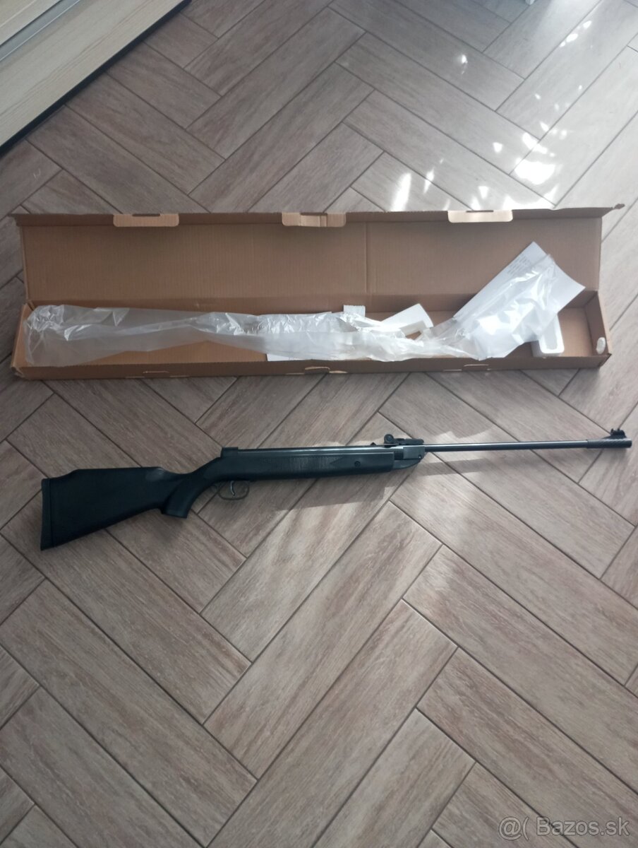 Kandar model B2-4P vzduchovka  caliber4,5 aj 5,5mm-nová