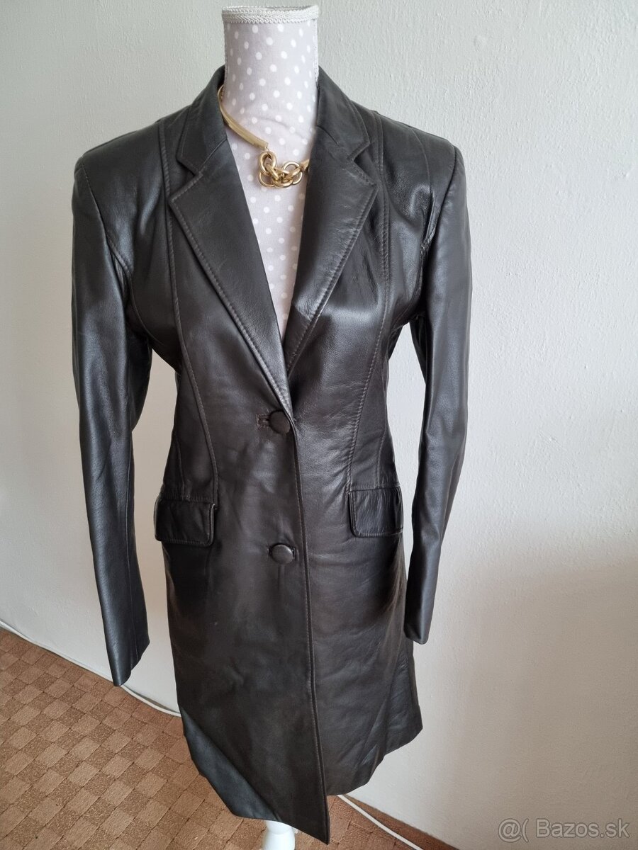 tmavohnedý kožený kabát veľ. 36/38