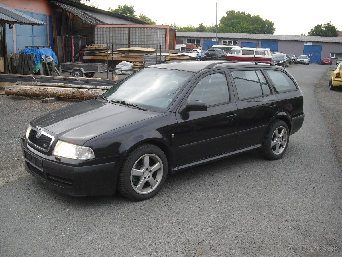 Skoda Octavia RS1 Kombi