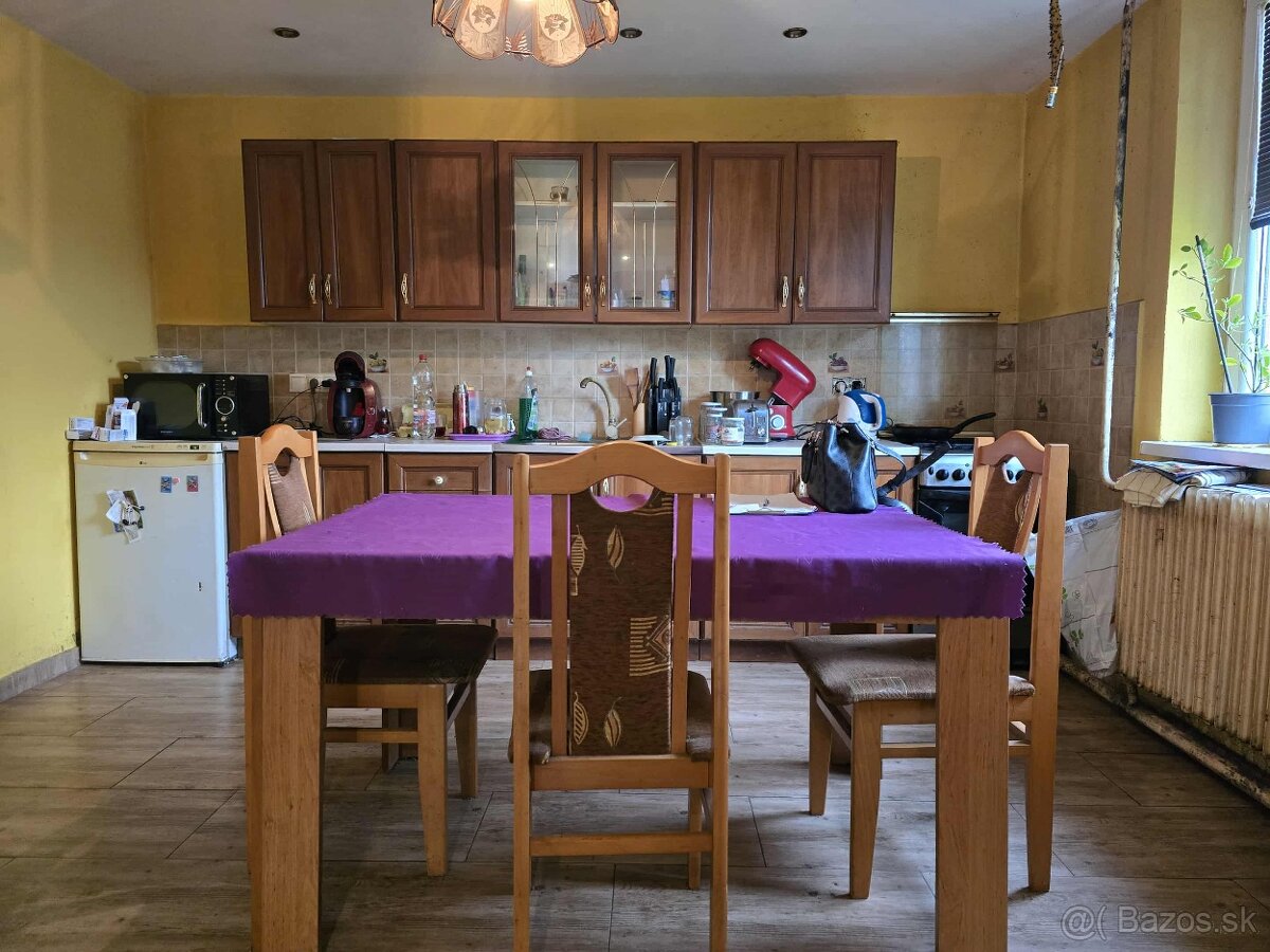 Rodinný dom v malebnej obci Medvecké