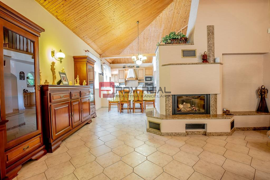 7-izbové sídlo v lyžiarskom raji⛷️v srdci Slovenska ❤️