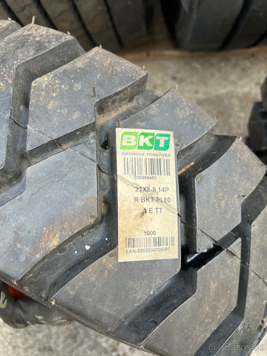 21x8-9 14P BKT
