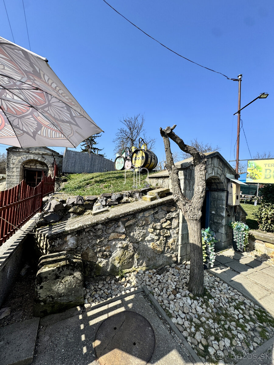Property for sale · 30500 m² · Zahraničie — 290 000 €