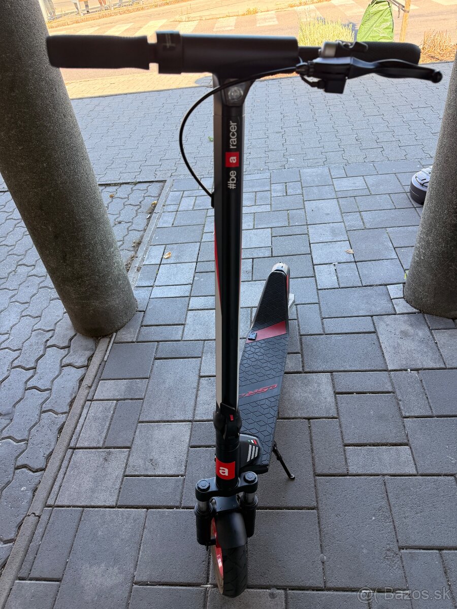 Aprilia eSR2