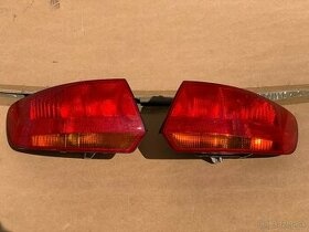 67# Audi A3 8P Sportback 8P49450956 -Zadné ľavé pravé svetlo