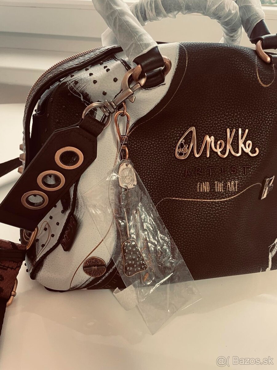 Predám výhodne štýlovú Anekke kabelku, úplne nová.