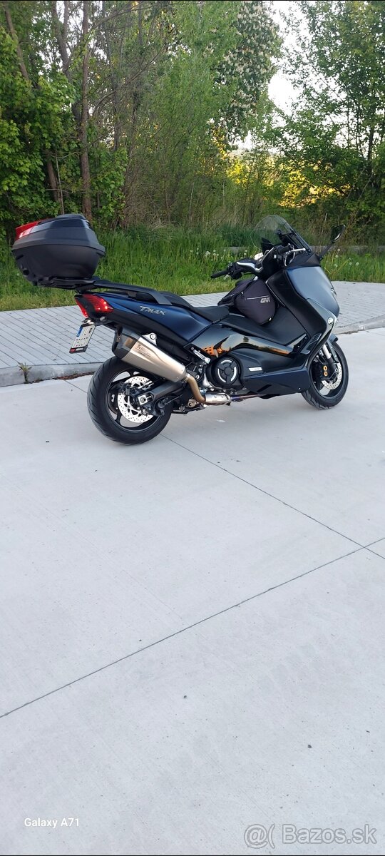 Yamaha T-Max 530 DX