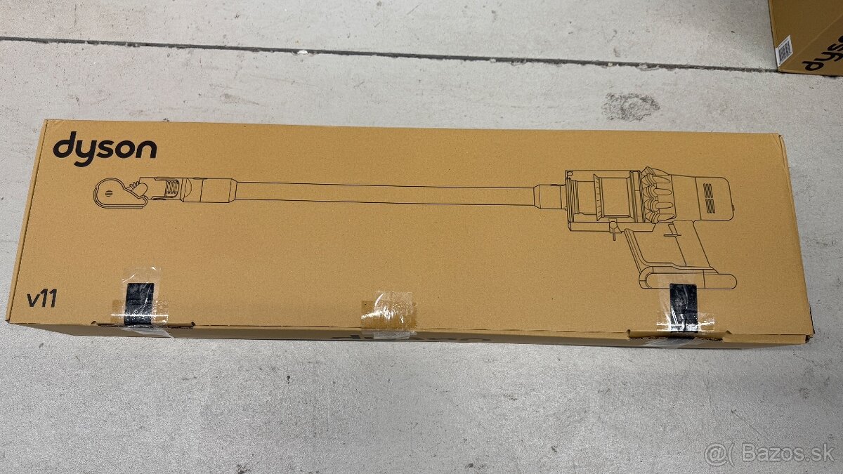 Dyson V11 Fluffy 2023