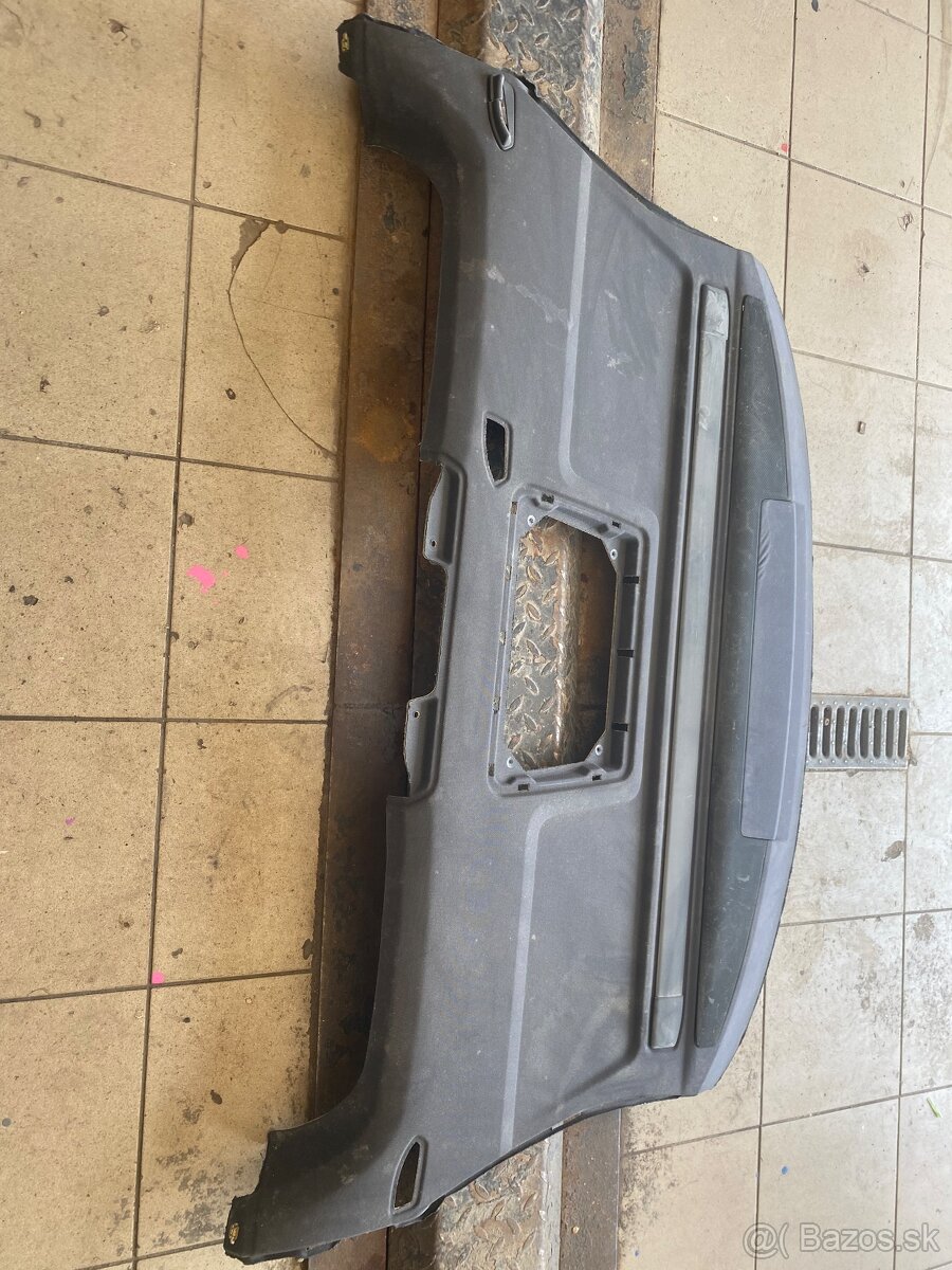 Predam zadné plato s elek zásterkou z A8D3