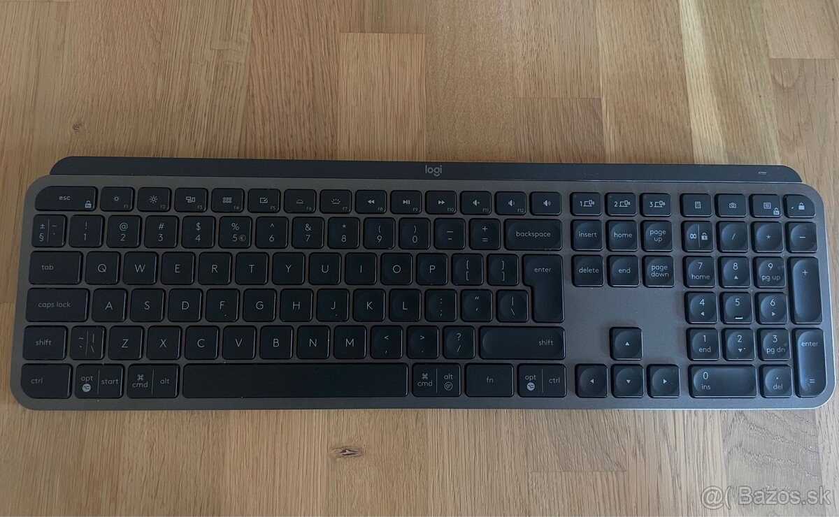 Logitech MX Keys