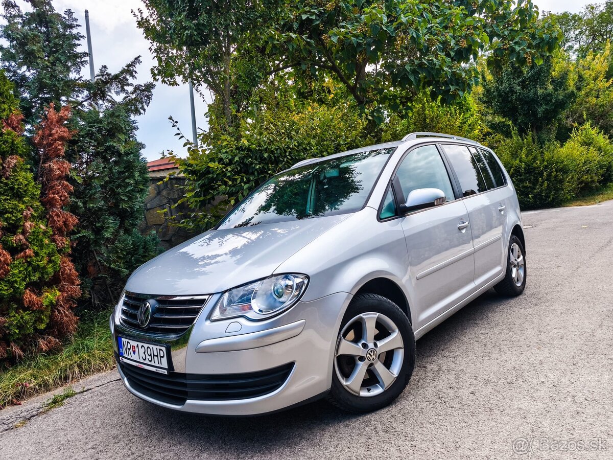 Volkswagen Touran 1.9TDI 7-miestny Facelift