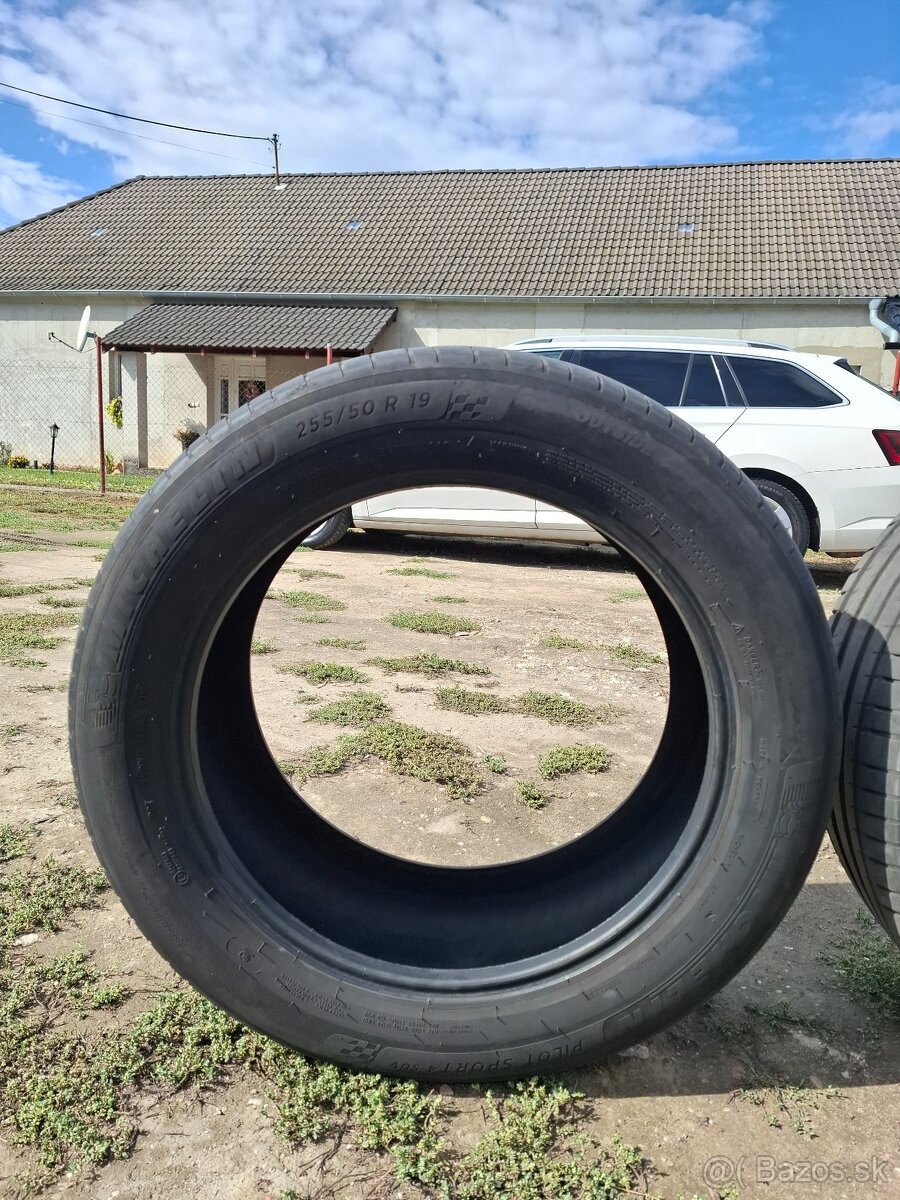 MICHELIN PILOT SPORT 4 SUV 255/50 R19