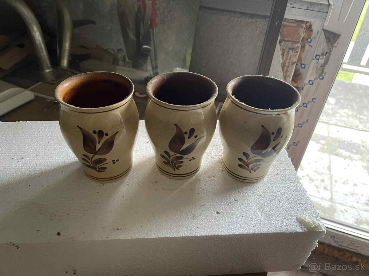 Keramické ozdobné vázy