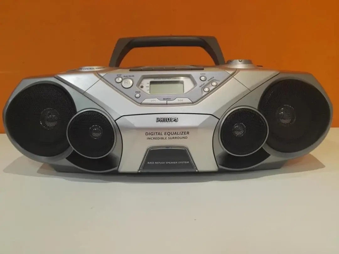 Philips AZ prenosné rádio