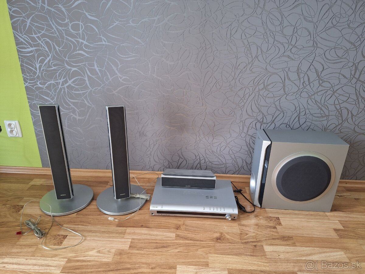 Domáce kino zn. SONY model HCD DZ500F