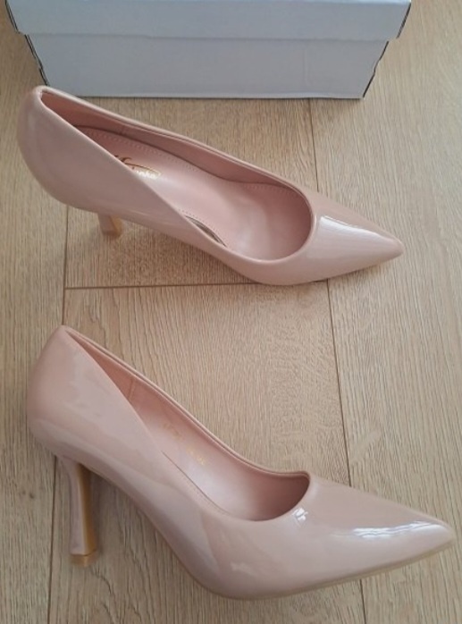 Lodičky veľkosť 38