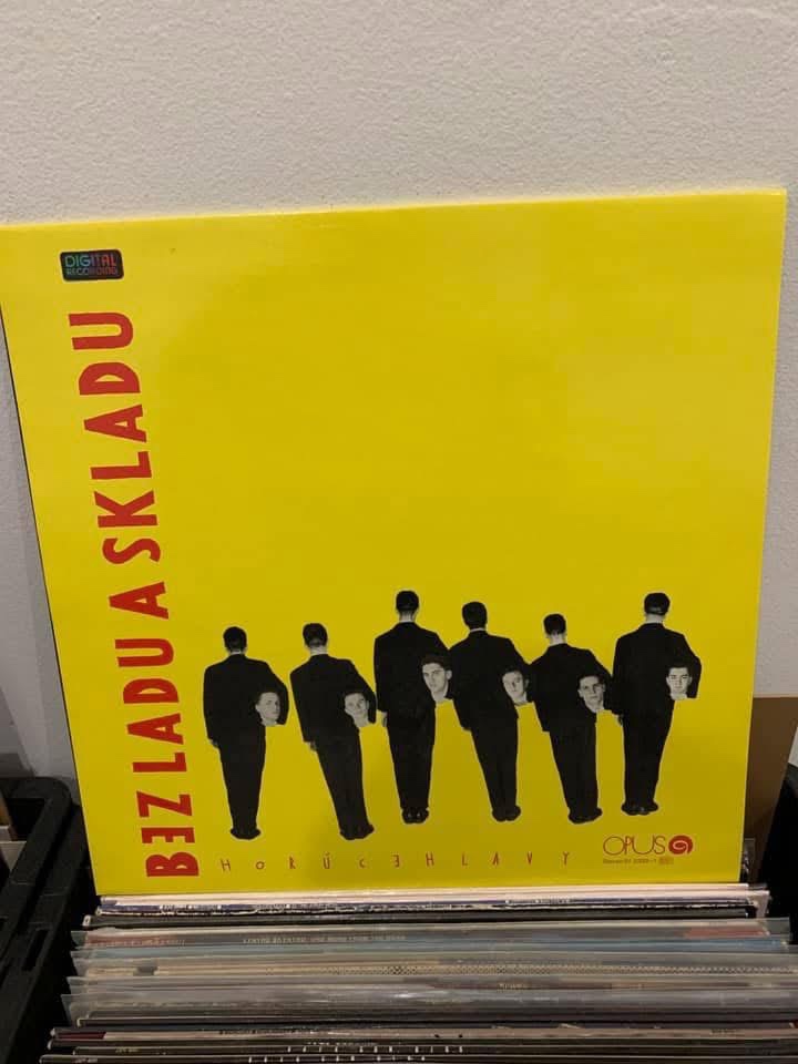 LP. BEZ LADU A SKLADU