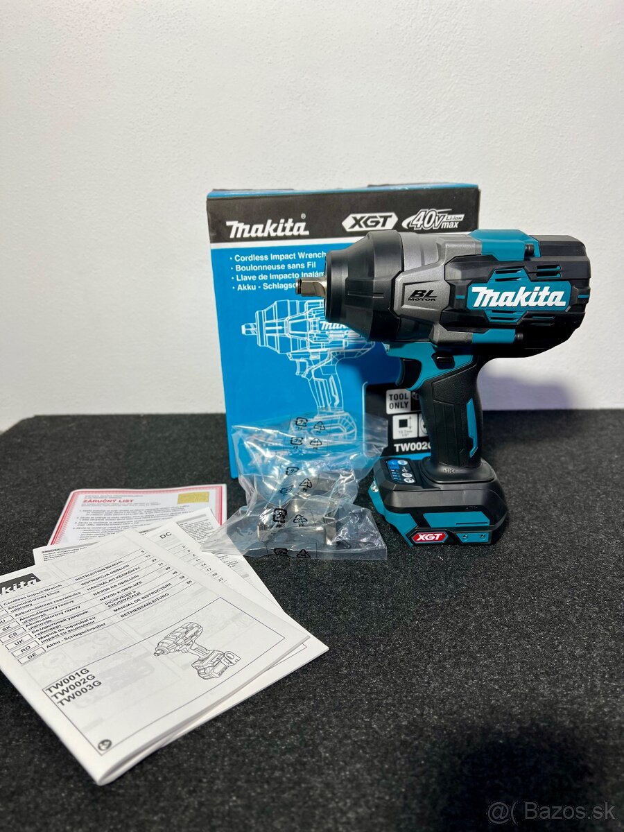 Makita TW002GZ aku rázový uťahovač XGT 2 200 Nm