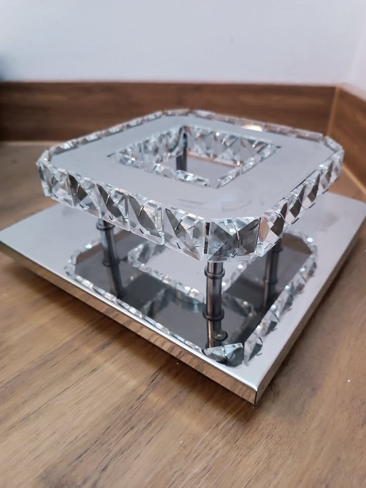 Malé stropní LED svítidlo