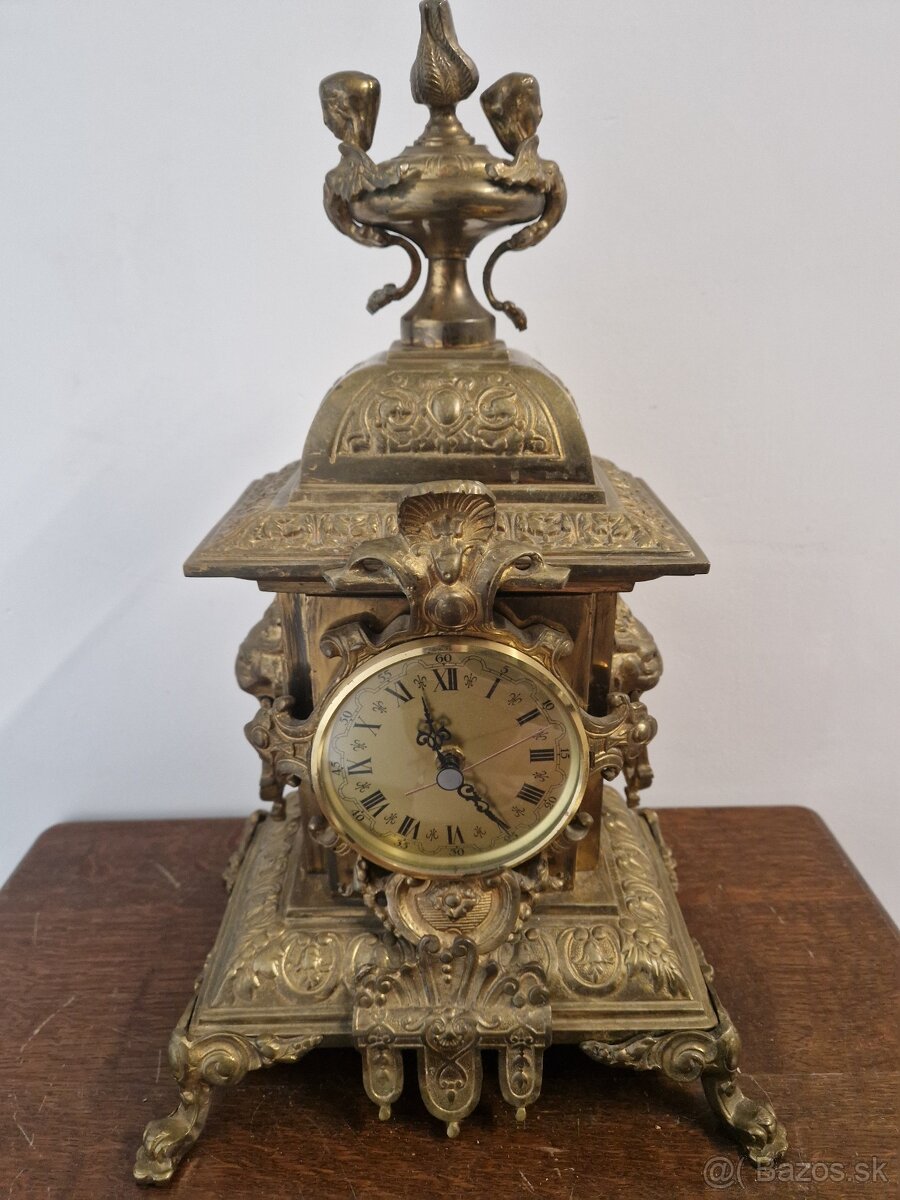 Krbove hodiny na baterku ..