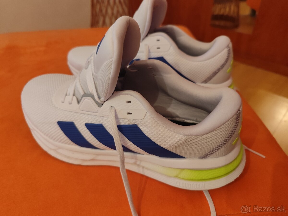Predám tenisky Adidas 44.5 velkost.