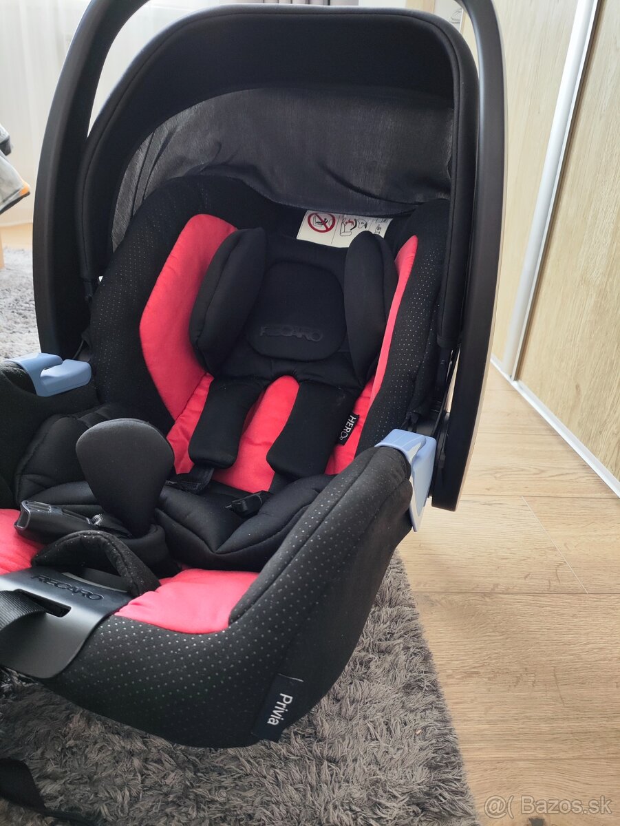 Autosedačka Recaro Privia