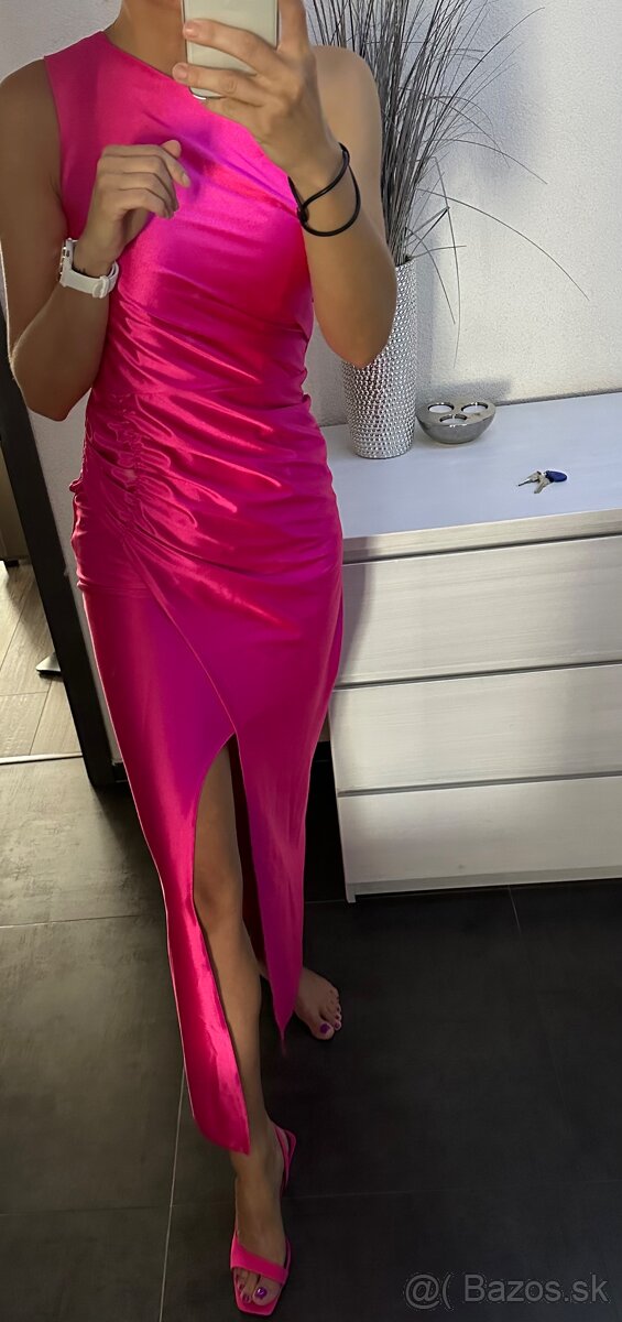 Spoločenské šaty Mia dresses