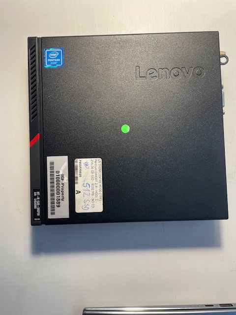 Perfektný Lenovo ThinkCentre M700 512SSD