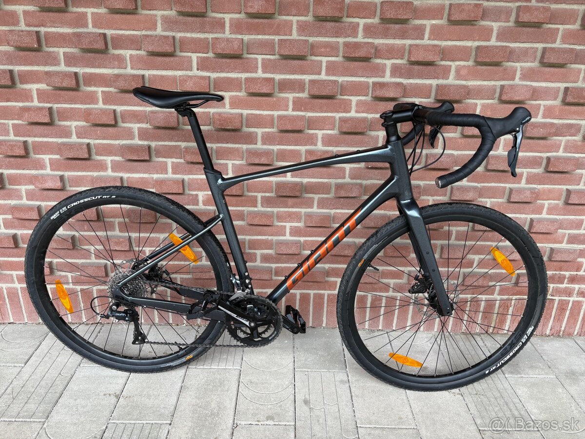 P: Giant Revolt 2 Black diamond (2023) L/58