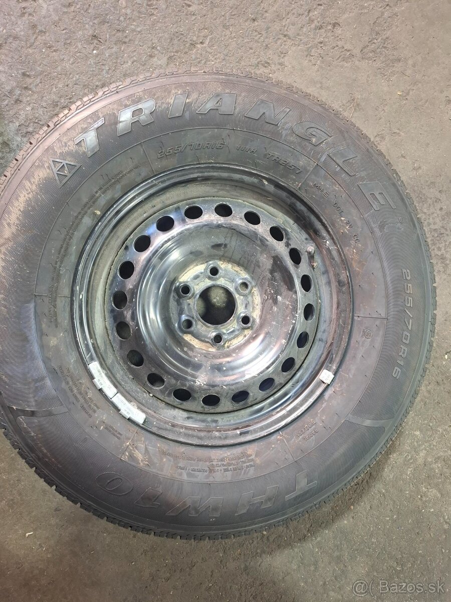 Predám pneumatiky 255/70 R16 DOT 31/22