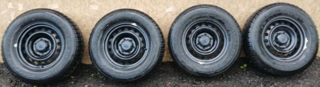 alu  kolesá   TOYOTA   HILUX  (rezervace)