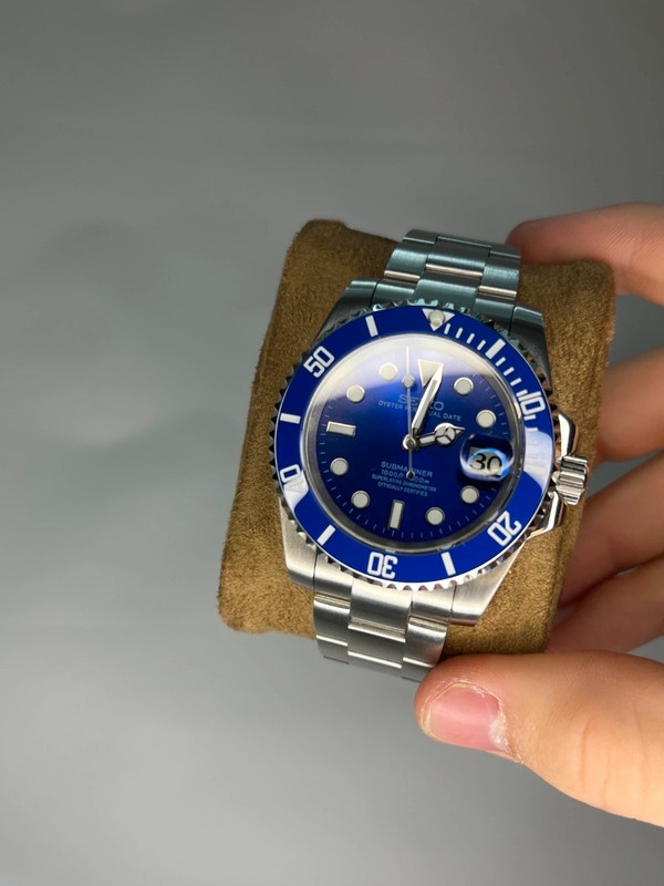Seiko mod submariner date blue