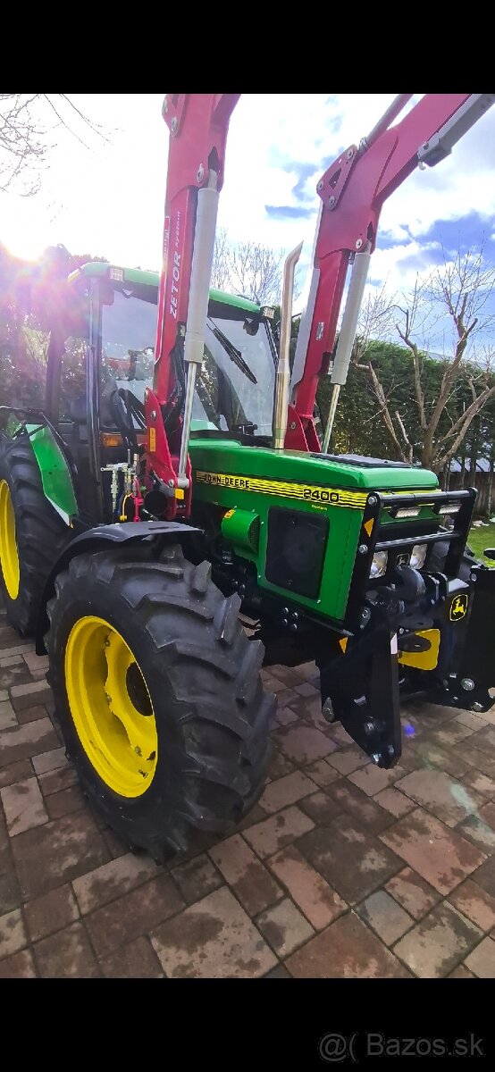 John deere 2400