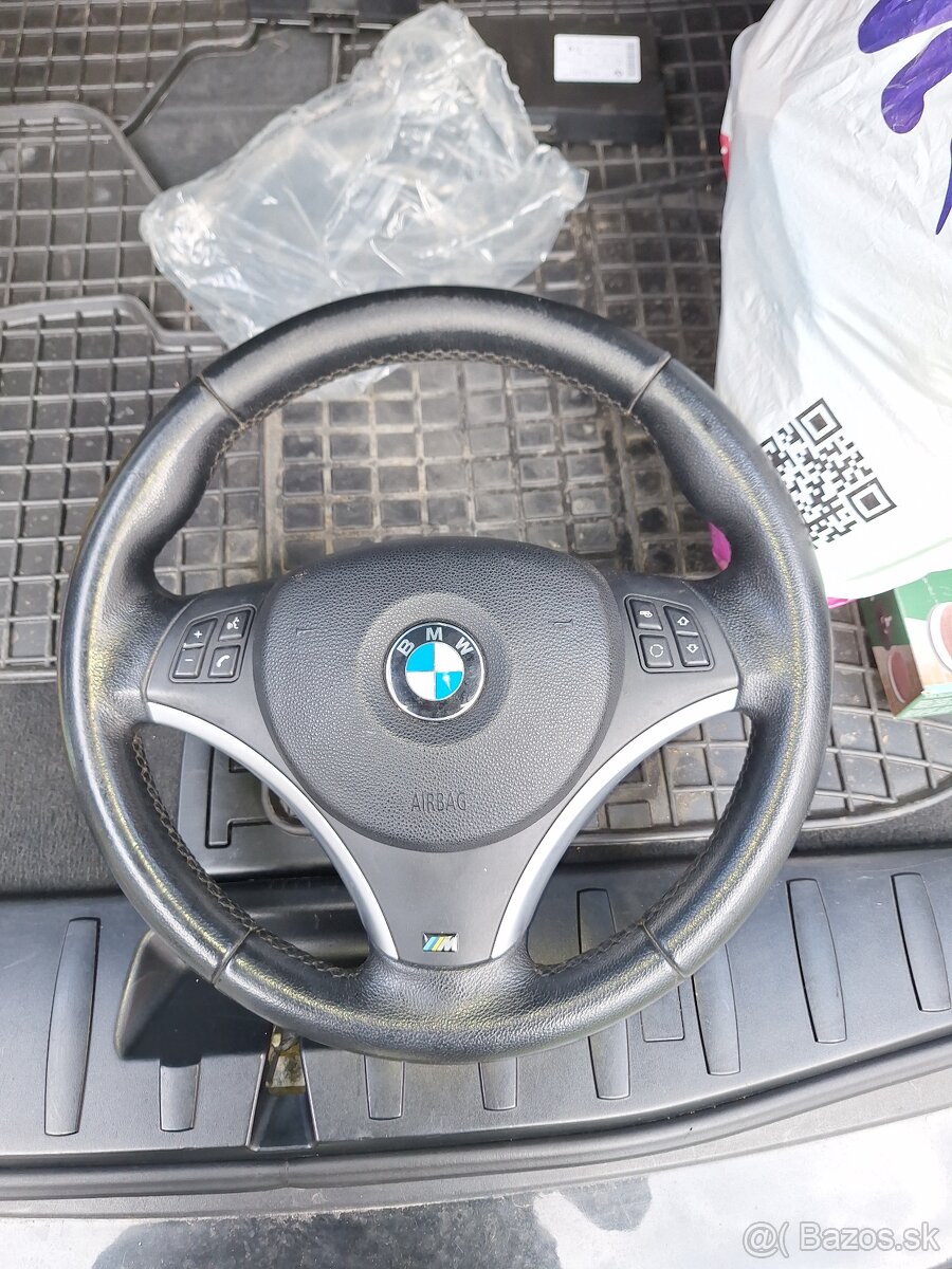 Bmw e90 e91 volant