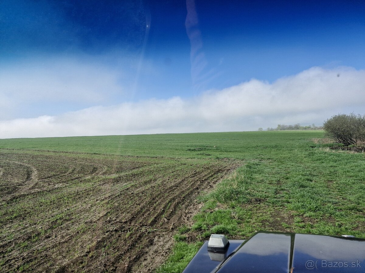 Pozemok Trstena 2583m2