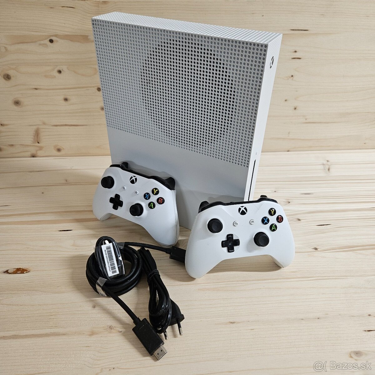 XBOX One S 1TB - 2x Ovladač