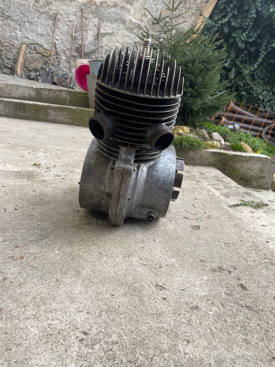 Predám motor Jawa 175