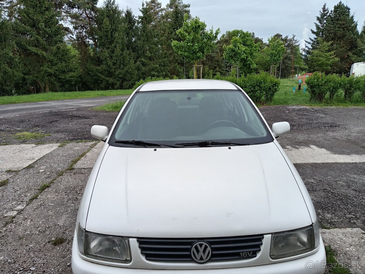 Predám Volkswagen Polo 98 1,4 16V benzín
