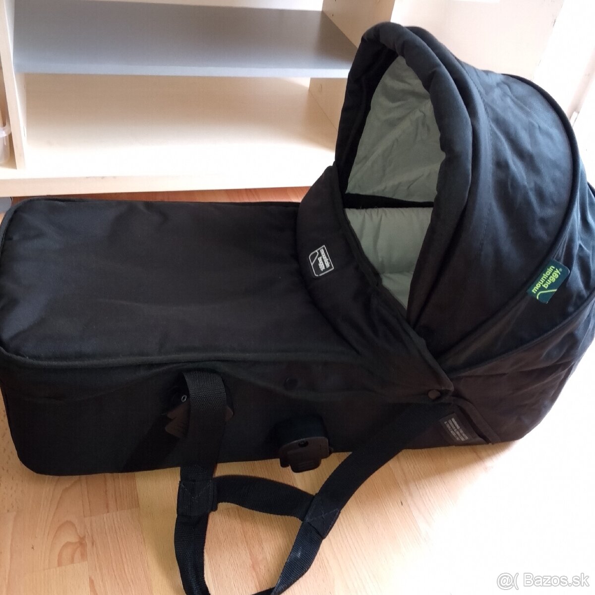 mountain buggy korbička ku kočíku duet,- čierna