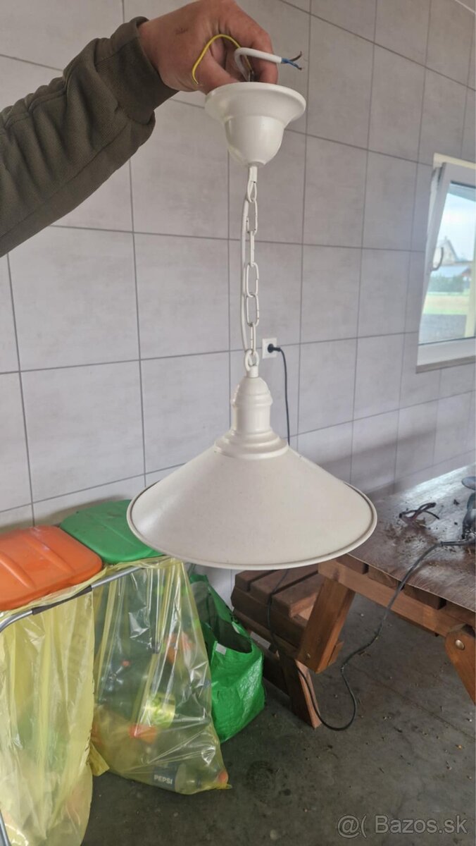 Lampa, svietidlo, závesná lampa