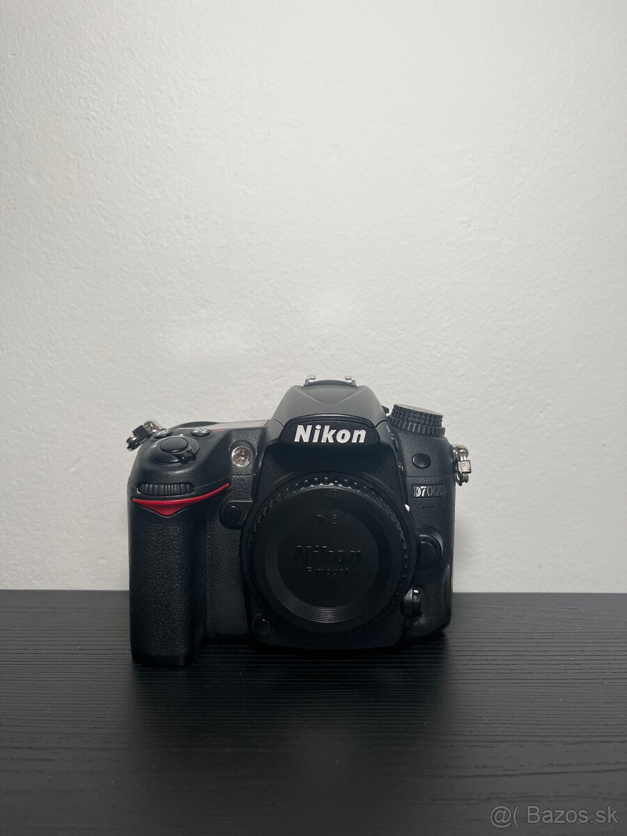 POLOPROFESIONÁLNY NIKON D7000 NAFOTENÝCH 28000