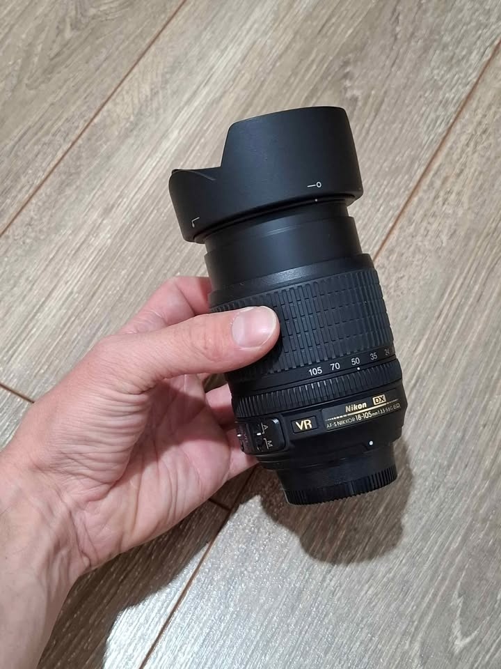 Nikon nikkor 18-105 vr