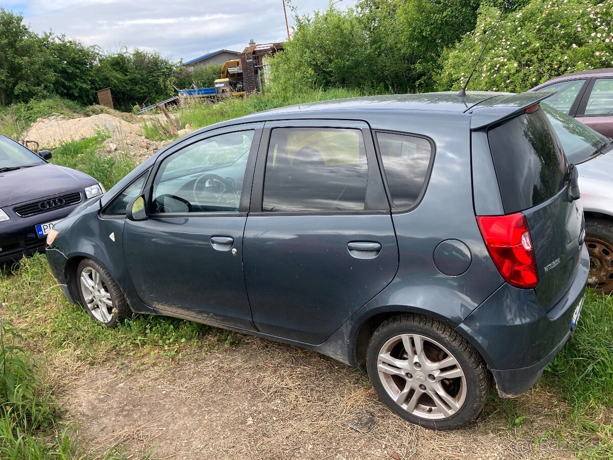 Mitsubishi colt