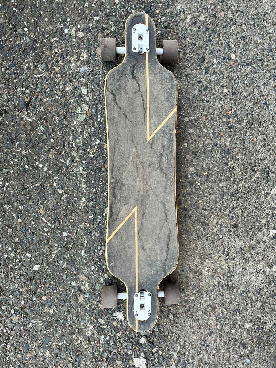Predám longboard