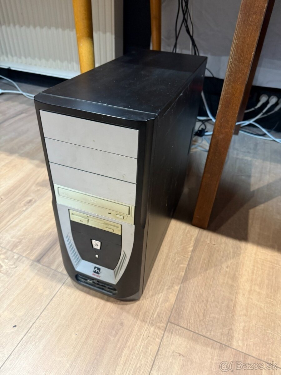 Počítač.Intel AMD DURON 1,80GHz. 1gb ram.