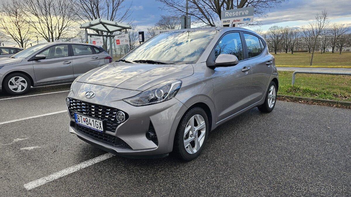 Hyundai i10 1.0i A/T